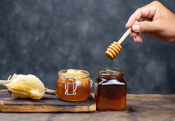  خرید اینترنتی عسل گون با کیفیت 