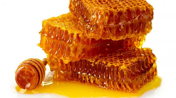 عسل موم دار بهتر است یا بدون موم؟