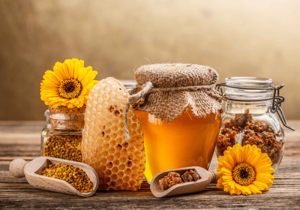 پخش مستقیم عسل طبیعی اعلا در خوانسار
