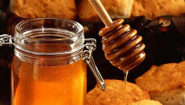 خواص عسل طبیعی برای سلامت مو