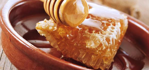 بررسی خواص درمانی عسل برای بدن