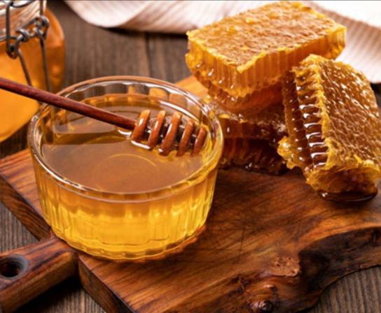 تاثیر قیمت ارز بر قیمت عسل طبیعی