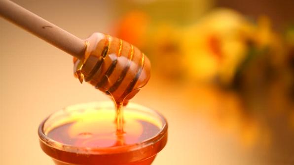 خرید مستقیم عسل گون اعلا از فروشنده
