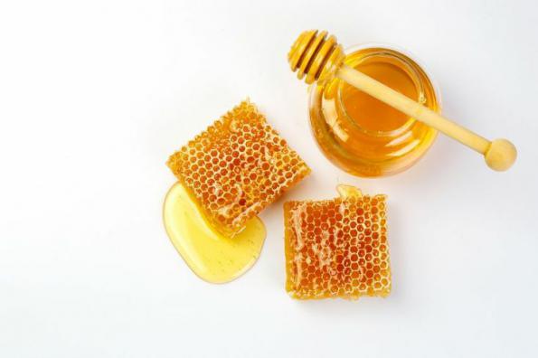 پخش عمده عسل طبیعی اردبیل به تمامی نقاط ایران