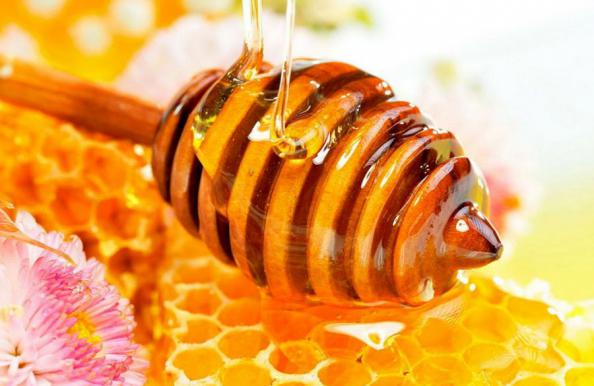 بررسی کیفی انواع عسل 