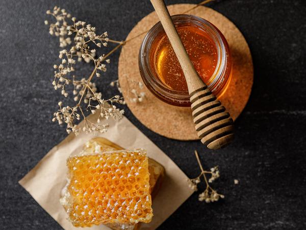 مراکز فروش عسل طبیعی رشت با بهترین کیفیت