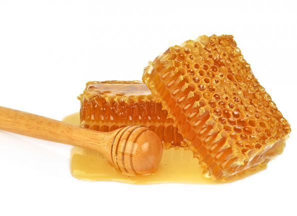 بررسی کیفی عسل موم دار طبیعی