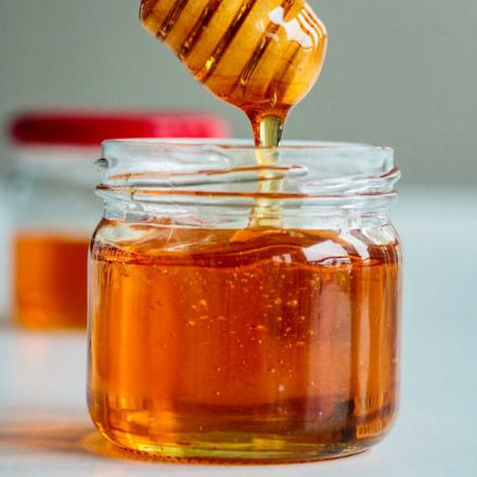 مرکز تولید عسل سبلان ژیکاس با ارزان ترین قیمت